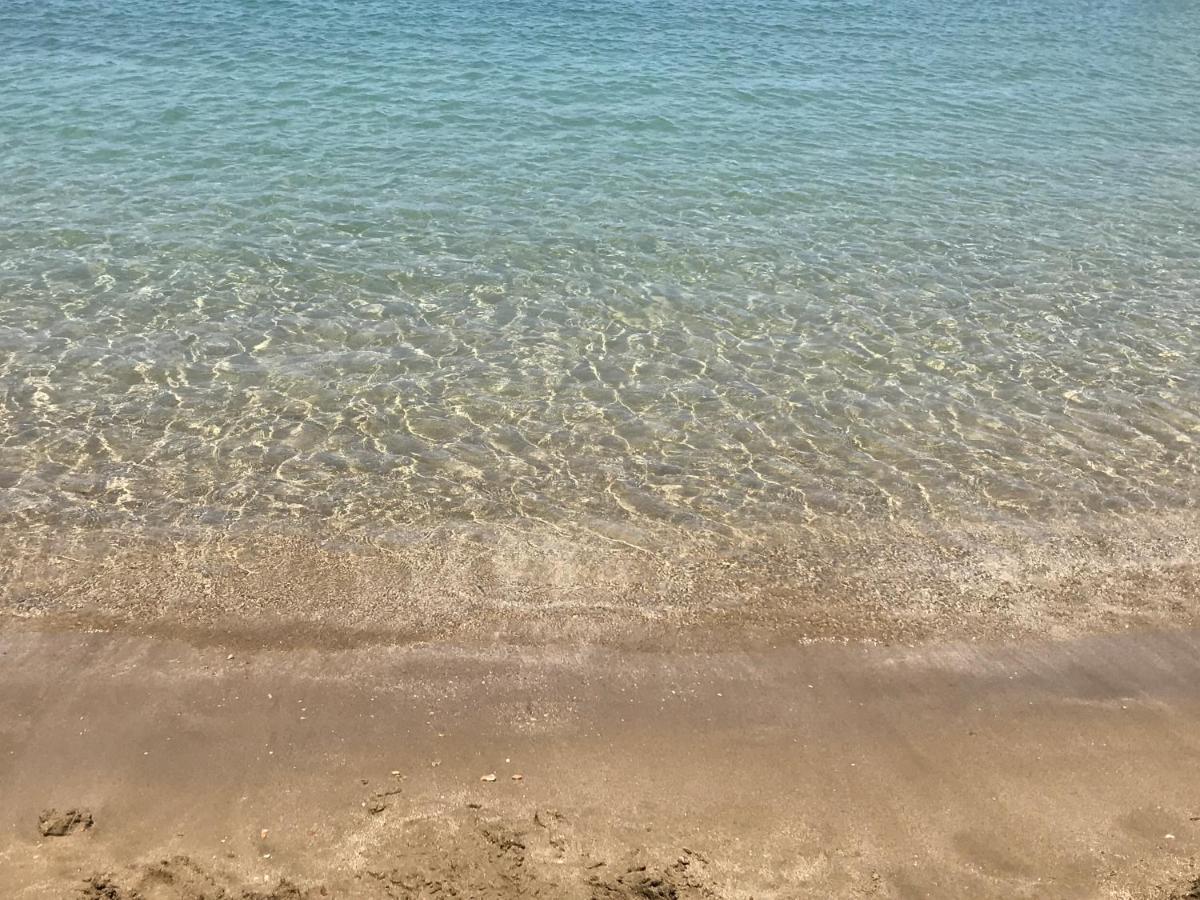 Seaside Luxury Villa Paralimni Buitenkant foto