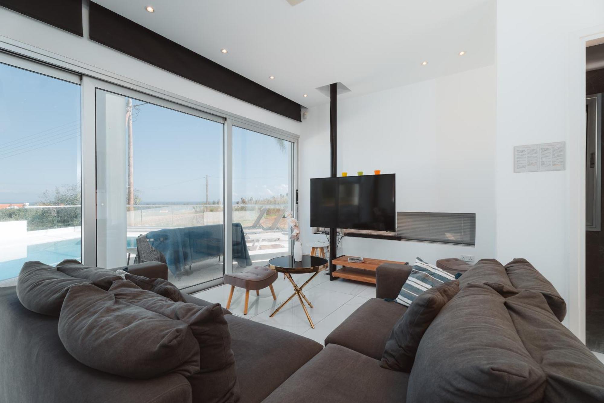 Seaside Luxury Villa Paralimni Buitenkant foto