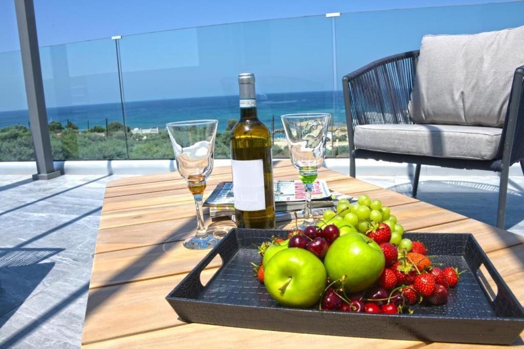 Seaside Luxury Villa Paralimni Buitenkant foto